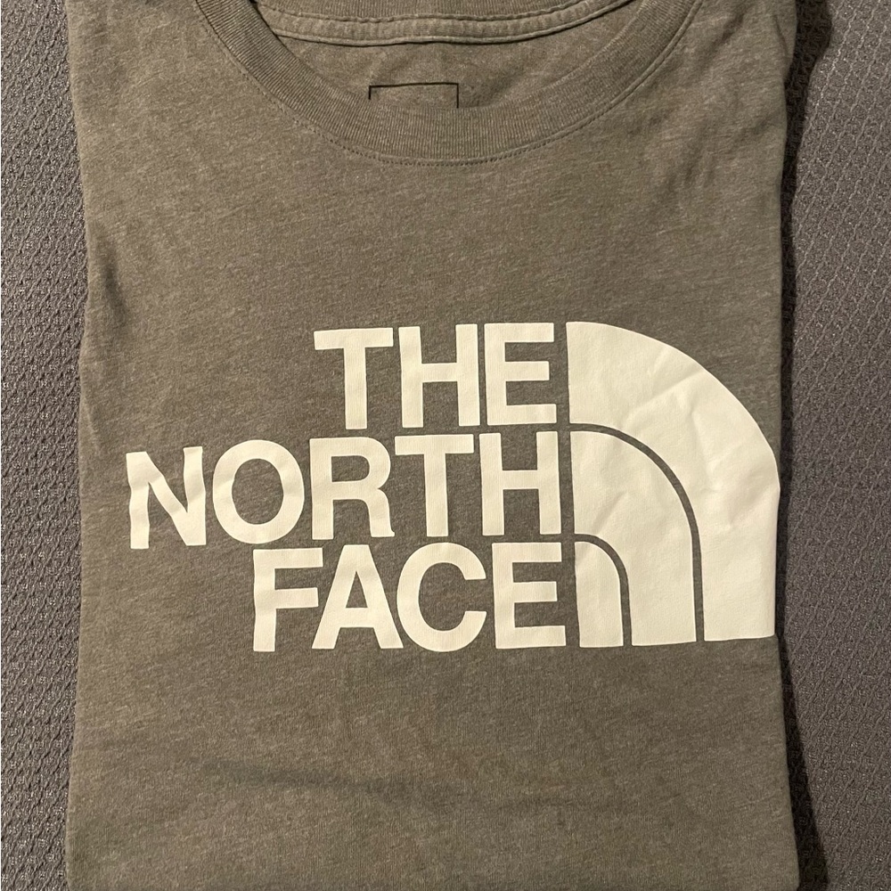 MENS North Face Heather Gray Tee